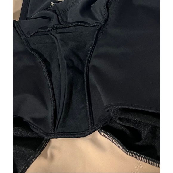 NEW HONEYLOVE SuperPower Short Runway-Large Black Sheer Shapewear - Picture 6 of 7
